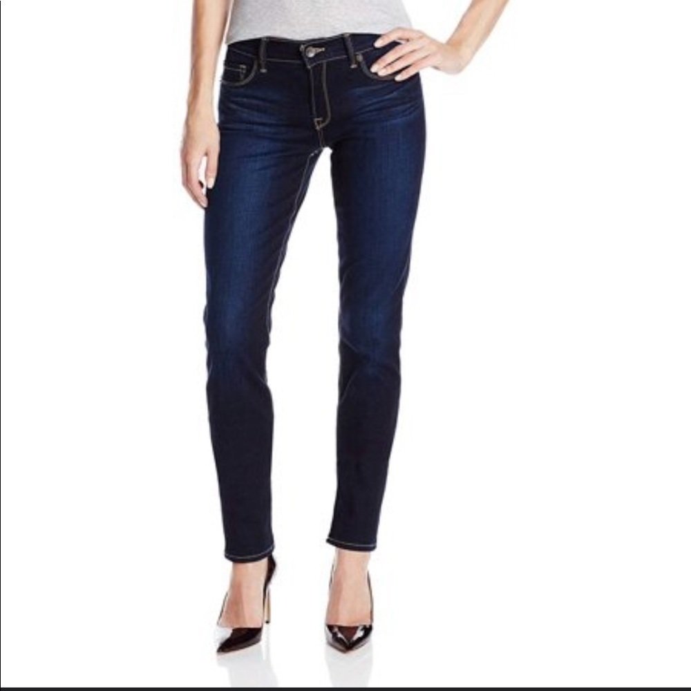 Sz2 Lucky Brand Sophia Skinny Ankle in a medium blue wash VVGUC